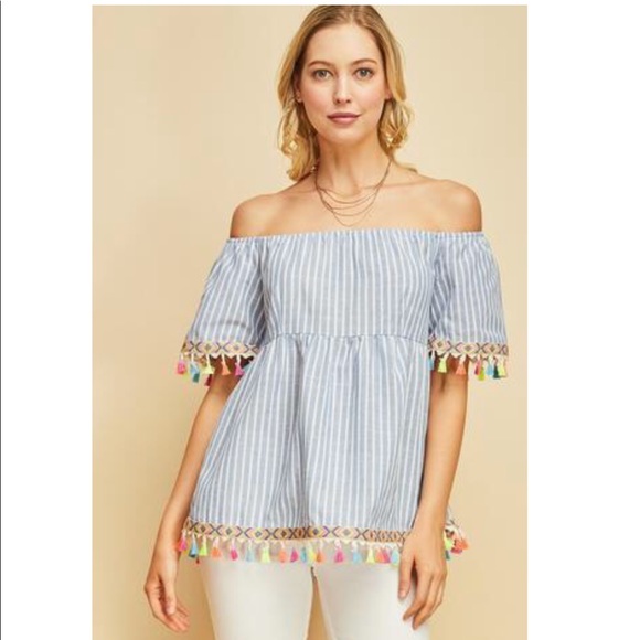 entro Tops - Entro Maui Tropical Tassels Off Shoulder Top M